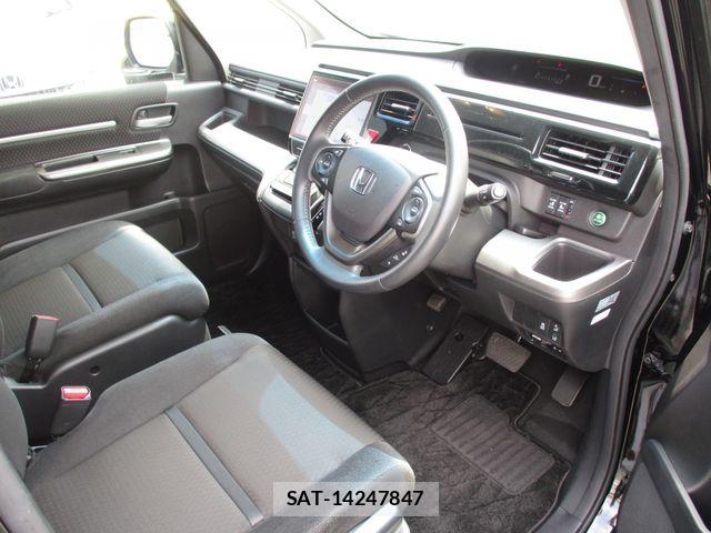 Honda STEP WGN 2020-08 8317347-9