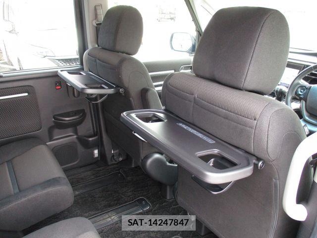Honda STEP WGN 2020-08 8317347-11