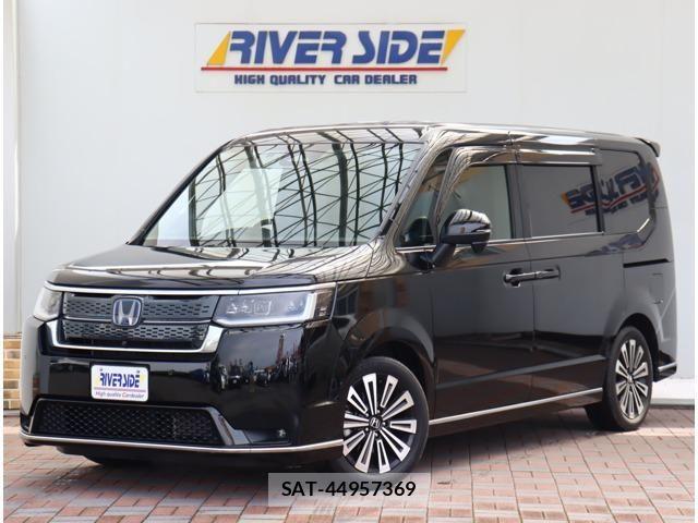 Honda STEP WGN 2023-12 8317334-0