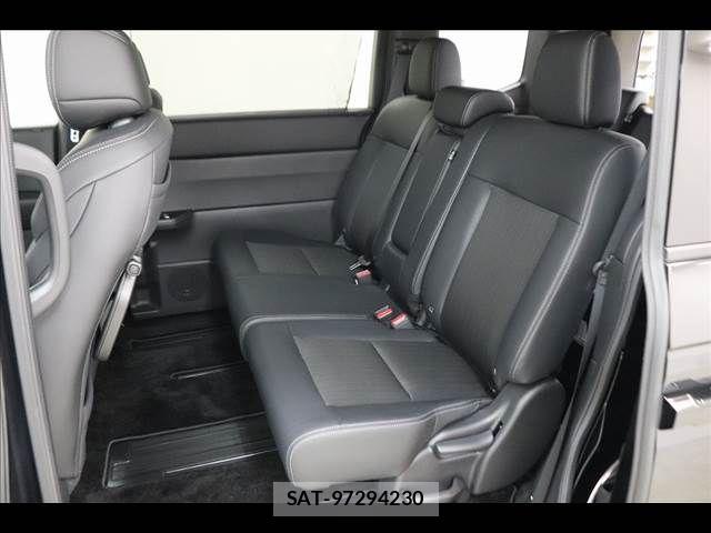 Honda STEP WGN 2023-06 8317338-11