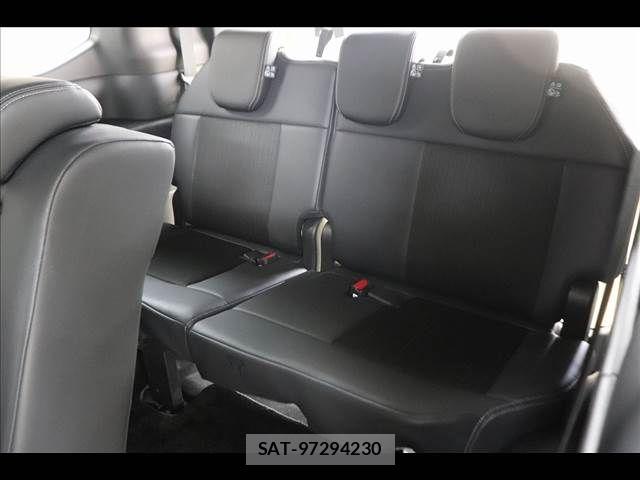Honda STEP WGN 2023-06 8317338-12