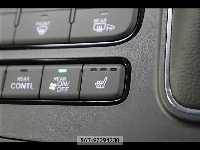 Honda STEP WGN 2023-06 8317338-6