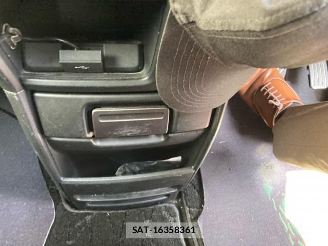 Honda STEP WGN 2021-08 8317342-12