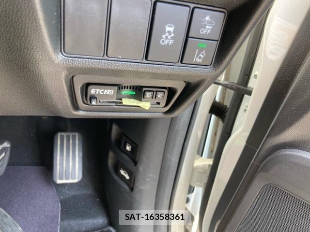 Honda STEP WGN 2021-08 8317342-13