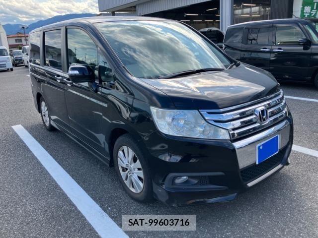 Honda STEP WGN 2011-10 8317377-1