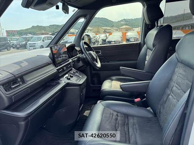 Honda STEP WGN 2024-02 8317336-17