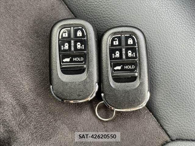 Honda STEP WGN 2024-02 8317336-6