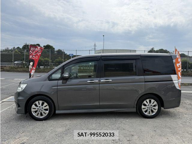 Honda STEP WGN 2011-11 8317365-6