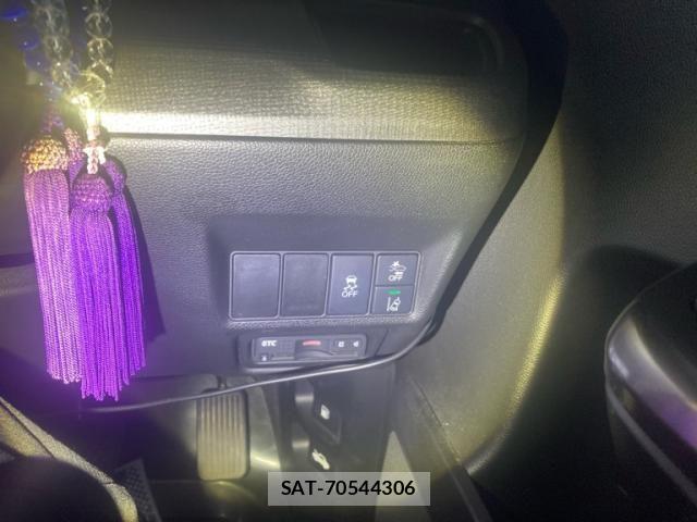 Honda STEP WGN 2016-07 8317358-22