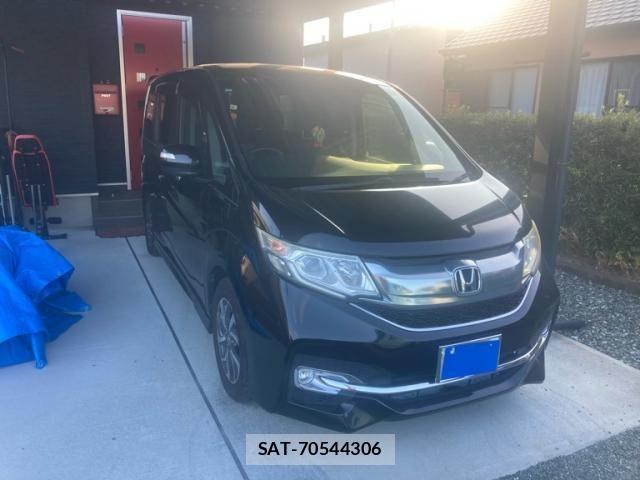 Honda STEP WGN 2016-07 8317358-2