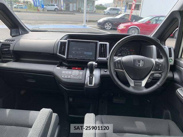 Honda STEP WGN 2014-01 8317364-2