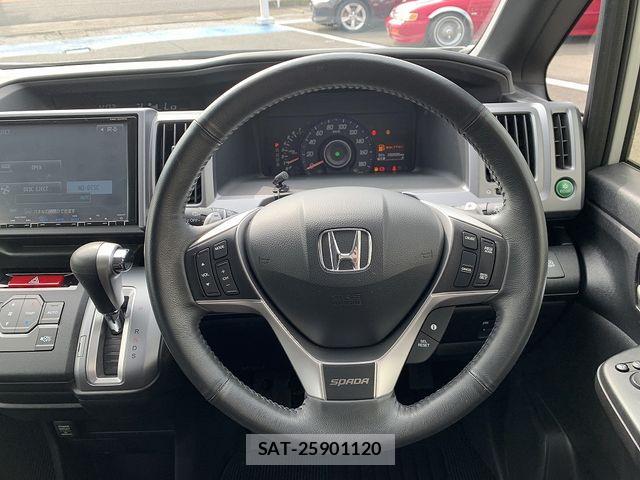 Honda STEP WGN 2014-01 8317364-3