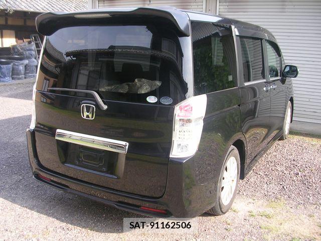 Honda STEP WGN 2011-10 8317373-2