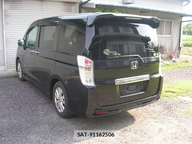 Honda STEP WGN 2011-10 8317373-4