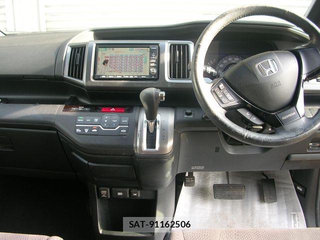 Honda STEP WGN 2011-10 8317373-7