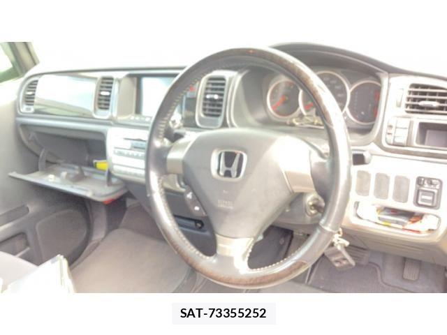 Honda STEP WGN 2003-10 8317378-12