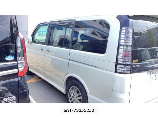 Honda STEP WGN 2003-10 8317378-3