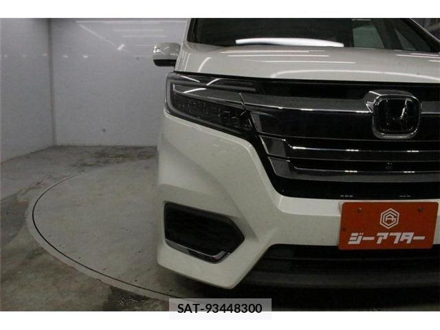 Honda STEP WGN 2021-03 8317346-12
