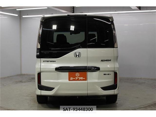 Honda STEP WGN 2021-03 8317346-7