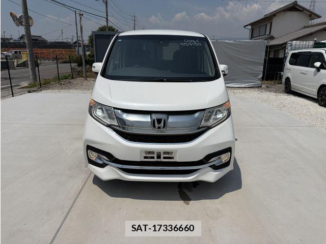Honda STEP WGN 2016-03 8317354-9