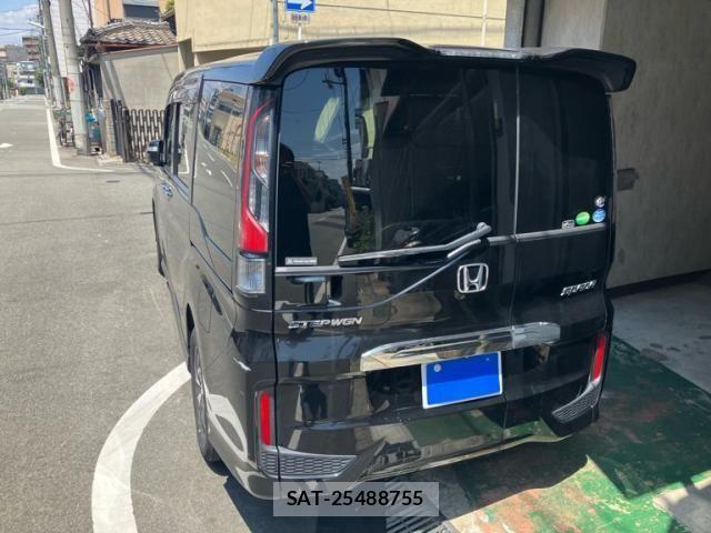 Honda STEP WGN 2016-02 8317352-4