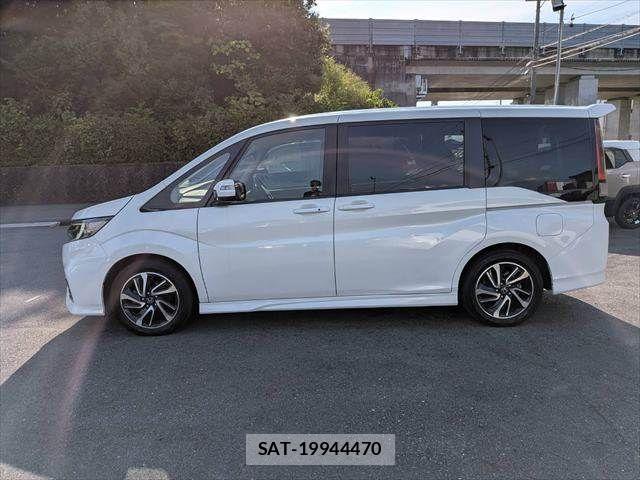 Honda STEP WGN 2021-05 8317337-22