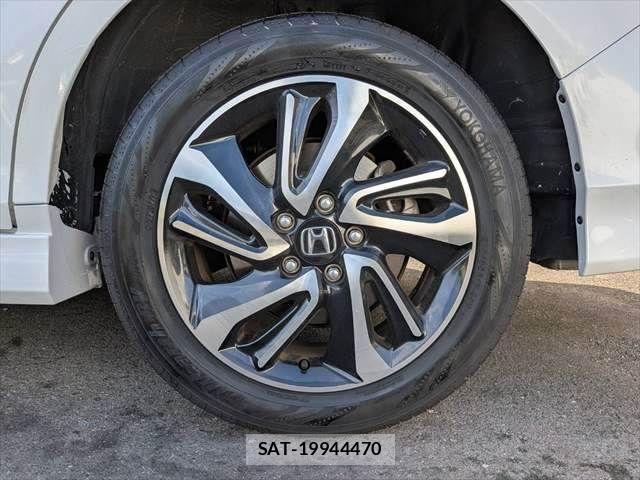 Honda STEP WGN 2021-05 8317337-29