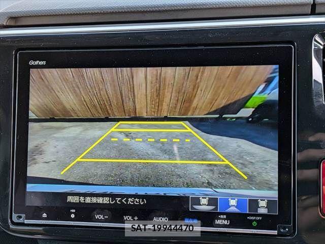 Honda STEP WGN 2021-05 8317337-5