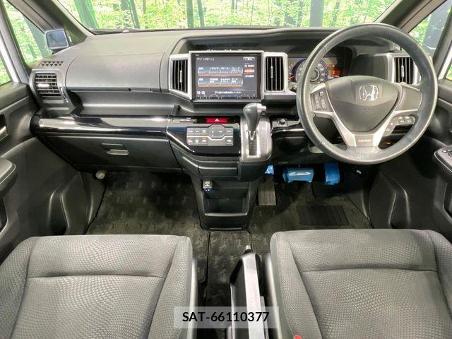 Honda STEP WGN 2013-09 8317360-1