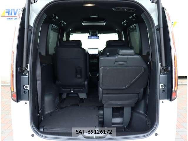 Honda STEP WGN 2023-02 8317335-9