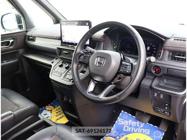 Honda STEP WGN 2023-02 8317335-23