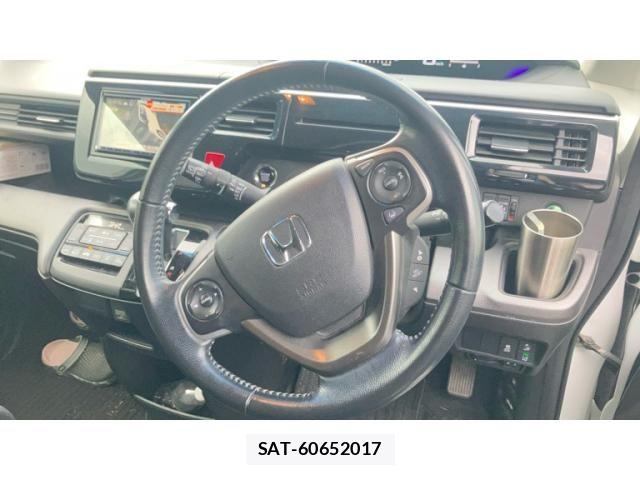 Honda STEP WGN 2016-01 8317357-14