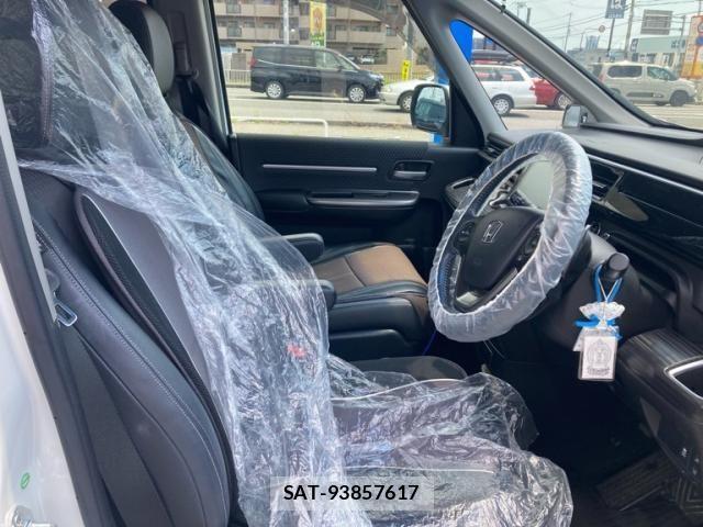 Honda STEP WGN 2016-08 8317355-10