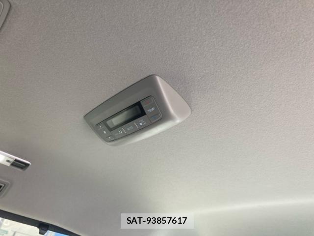 Honda STEP WGN 2016-08 8317355-12