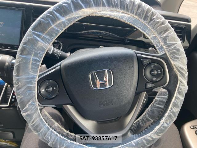 Honda STEP WGN 2016-08 8317355-15