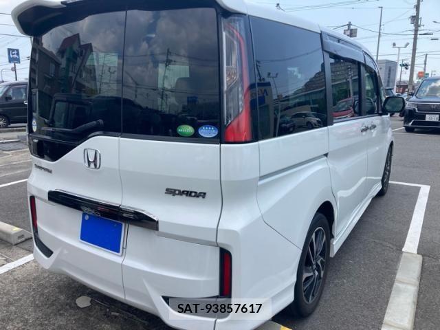 Honda STEP WGN 2016-08 8317355-3