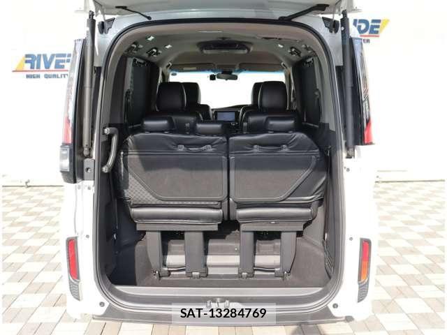 Honda STEP WGN 2017-11 8317339-7