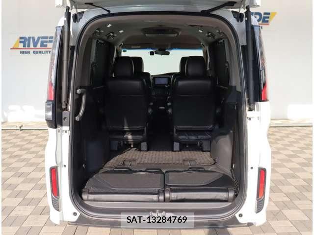Honda STEP WGN 2017-11 8317339-8