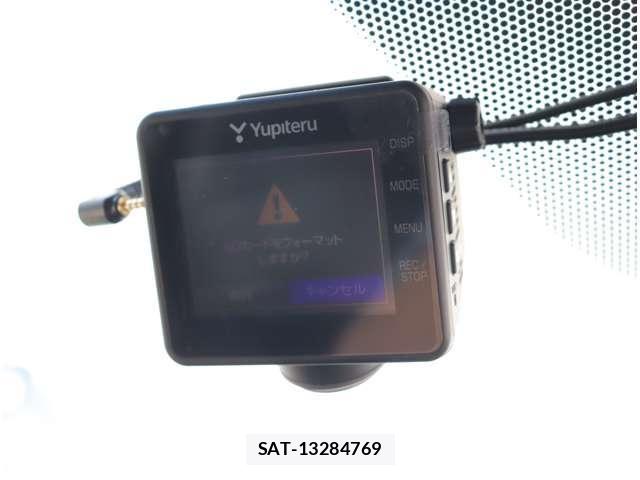 Honda STEP WGN 2017-11 8317339-21