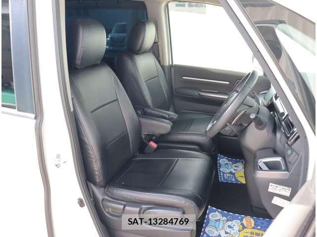 Honda STEP WGN 2017-11 8317339-4