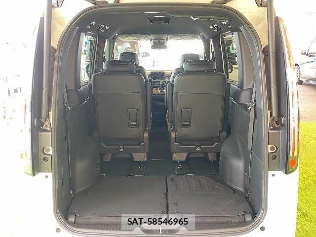 Honda STEP WGN 2026-06 8338007-12