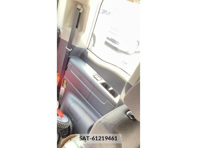 Honda STEP WGN 2021-07 8338008-9