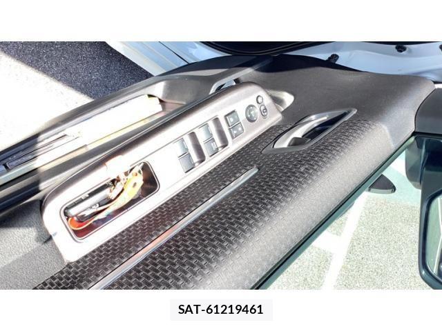 Honda STEP WGN 2021-07 8338008-15