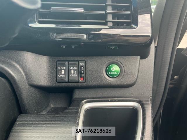 Honda STEP WGN 2016-09 8338015-13