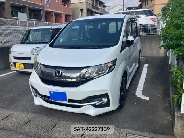 Honda STEP WGN 2015-09 8338014-1