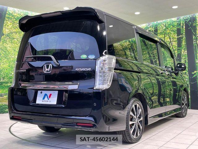 Honda STEP WGN 2013-04 8338018-16