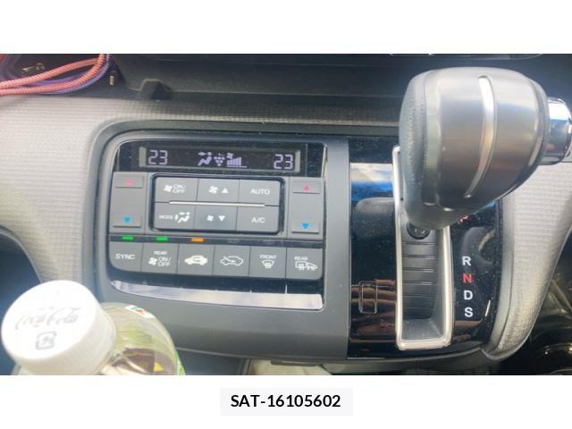 Honda STEP WGN 2016-07 8338016-19