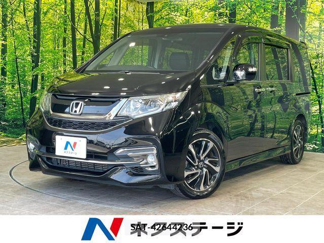 Honda STEP WGN 2017-05 8338009-0