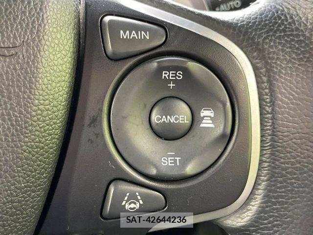 Honda STEP WGN 2017-05 8338009-4