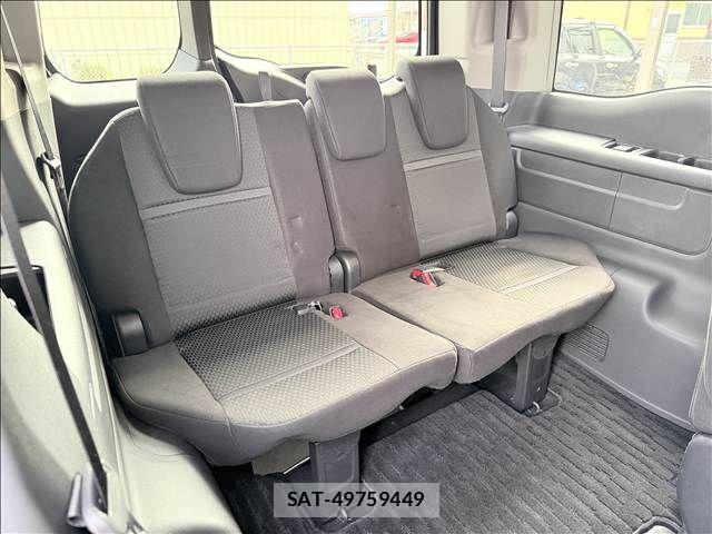 Honda STEP WGN 2019-06 8338011-11